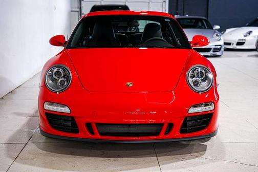 2012 Porsche 911 Carrera 4 GTS