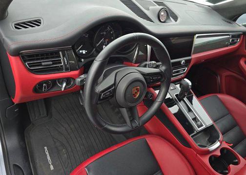 2022 Porsche Macan GTS
