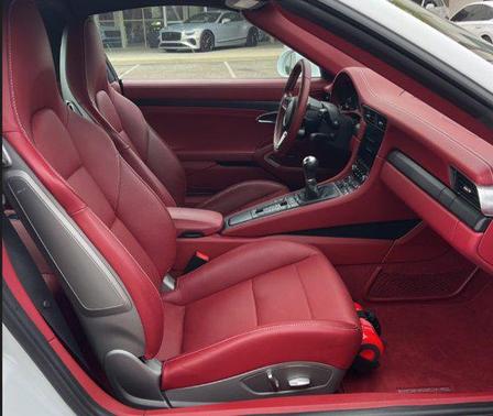 2018 Porsche 911 Targa 4 GTS