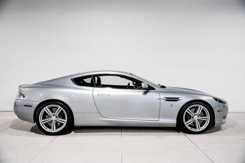 2007 Aston Martin DB9 Base