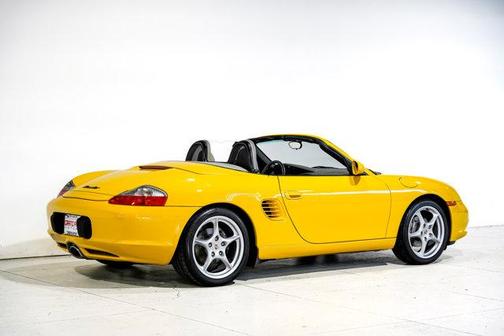 2004 Porsche Boxster 2dr Roadster 5-Spd Manual