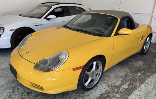 2004 Porsche Boxster 2dr Roadster 5-Spd Manual