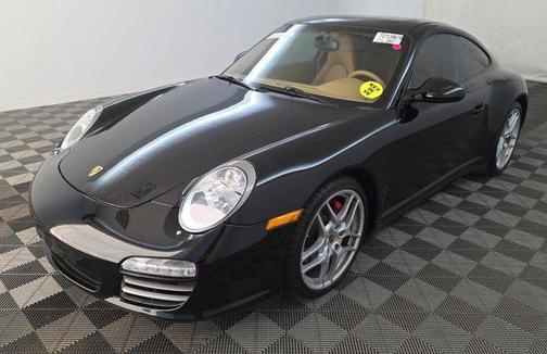 2011 Porsche 911 Carrera 4S