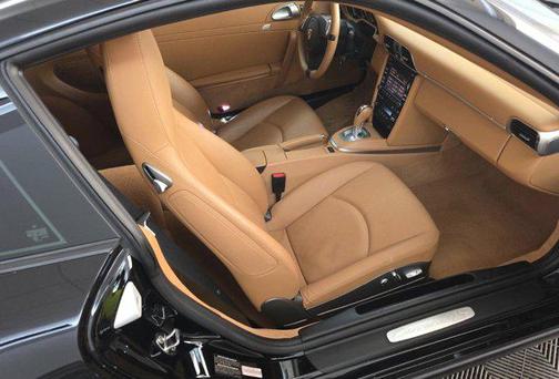 2011 Porsche 911 Carrera 4S