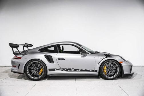 2019 Porsche 911 GT3 RS