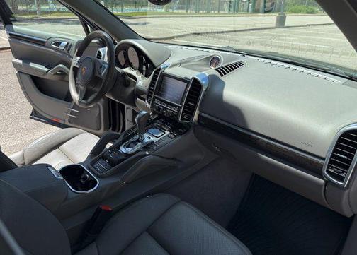 2013 Porsche Cayenne Diesel