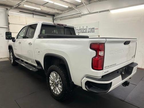 2021 Chevrolet Silverado 2500 High Country