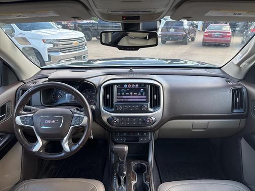 2017 GMC Canyon SLT