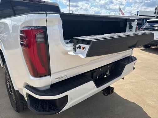 2024 GMC Sierra 2500 Denali