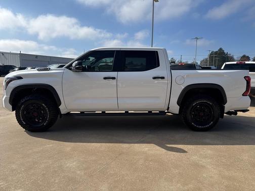 2024 Toyota Tundra Hybrid TRD Pro