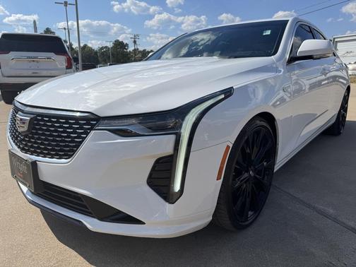2020 Cadillac CT4 Luxury