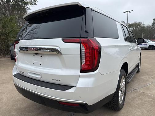 2021 GMC Yukon XL SLT