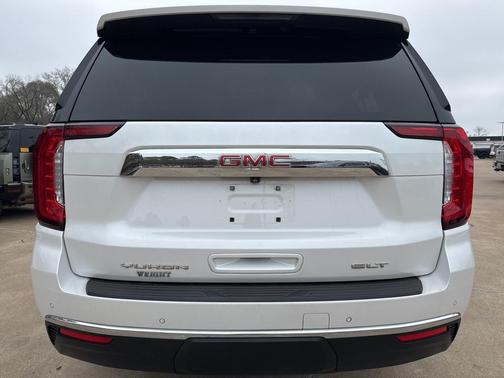 2021 GMC Yukon XL SLT