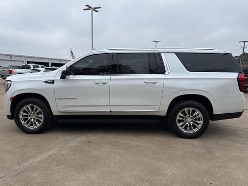 2021 GMC Yukon XL SLT