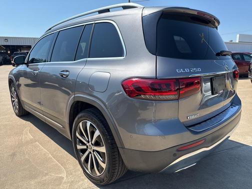 2021 Mercedes-Benz GLB 250 Base