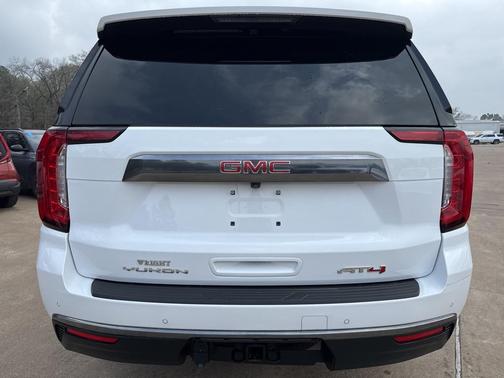 2024 GMC Yukon XL AT4
