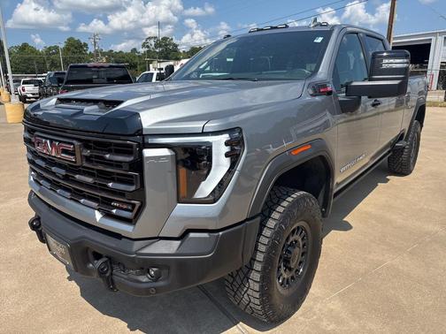 2025 GMC Sierra 2500 AT4