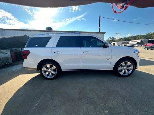 2022 Ford Expedition King Ranch