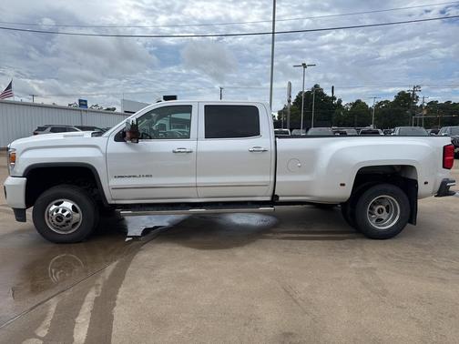 2018 GMC Sierra 3500 Denali