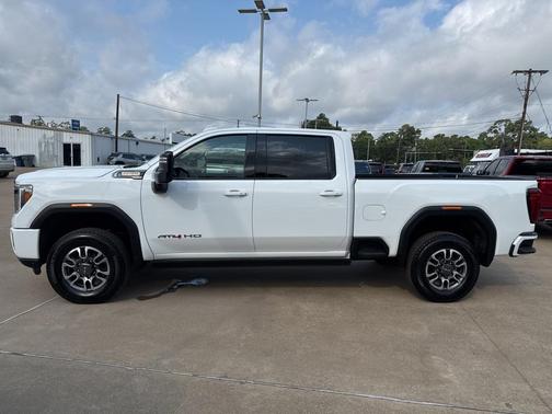 2023 GMC Sierra 2500 AT4