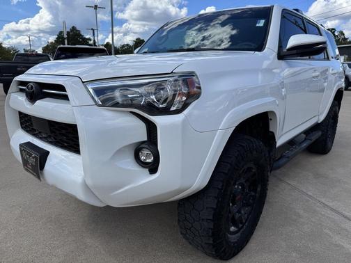 2022 Toyota 4Runner SR5 Premium