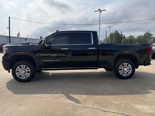 2023 GMC Sierra 2500 Denali
