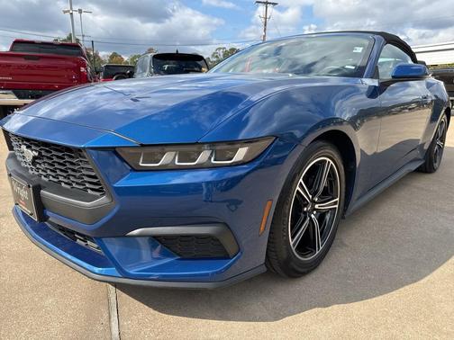 2024 Ford Mustang EcoBoost