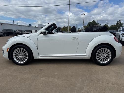 2019 Volkswagen Beetle 2.0T S