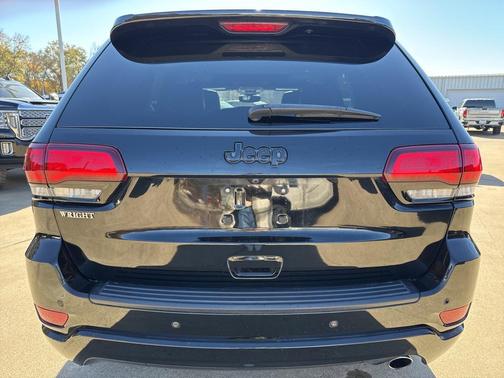 2022 Jeep Grand Cherokee Laredo