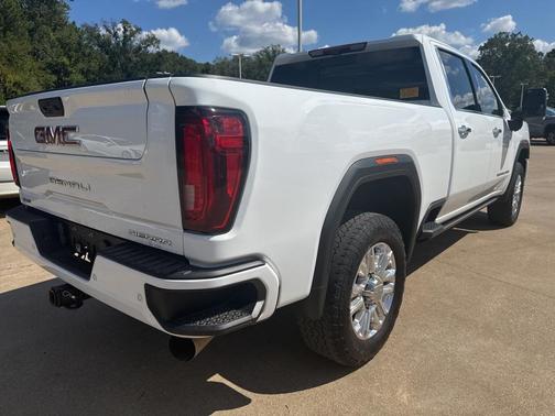 2023 GMC Sierra 2500 Denali