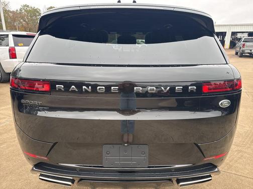 2023 Land Rover Range Rover Sport SE