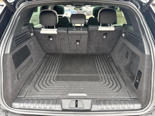 2023 Land Rover Range Rover Sport SE