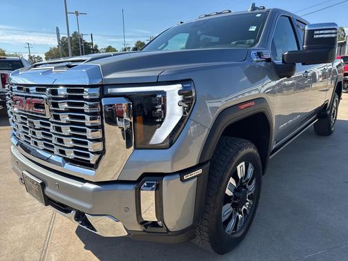 2025 GMC Sierra 2500 Denali