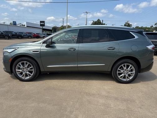 2023 Buick Enclave Essence FWD