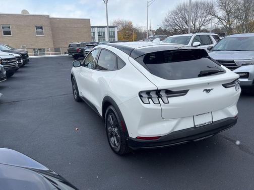 2021 Ford Mustang Mach-E Select