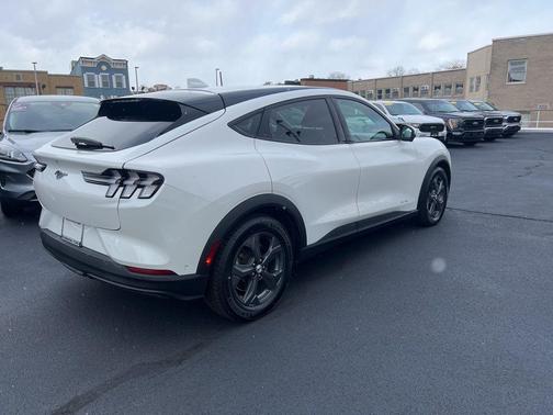 2021 Ford Mustang Mach-E Select