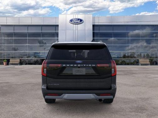 Dark Matter Gray Metallic 2026 Ford Expedition Platinum