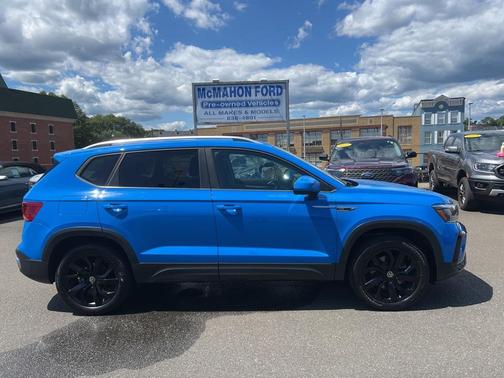 2022 Volkswagen Taos 1.5T SE