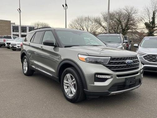 Silver Spruce Metallic 2020 Ford Explorer XLT