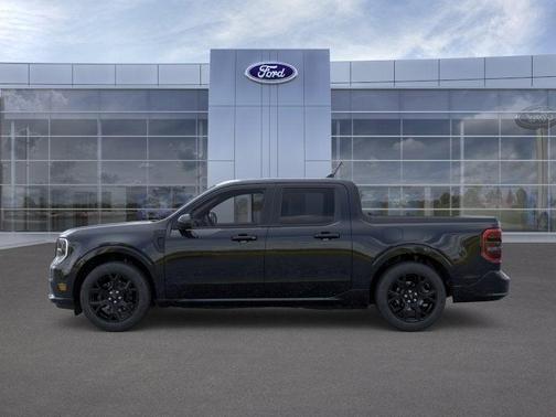 Shadow Black 2026 Ford Maverick Lobo Standard