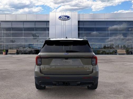 Gray 2026 Ford Explorer ST-Line
