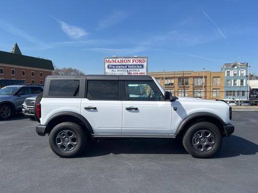 Oxford White 2025 Ford Bronco Big Bend