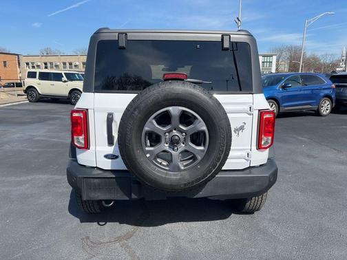 Oxford White 2025 Ford Bronco Big Bend