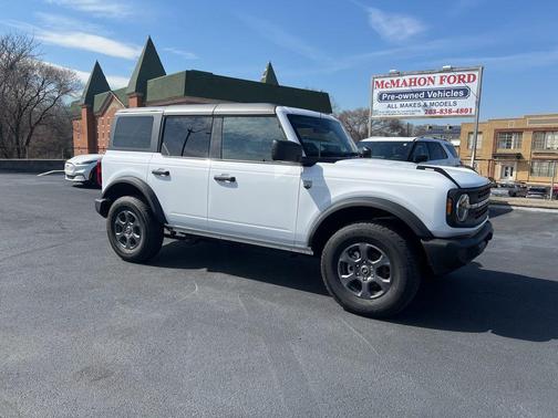 Oxford White 2025 Ford Bronco Big Bend