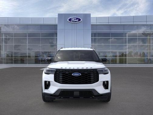 Star White 2026 Ford Explorer ST-Line