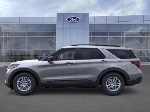 Carbonized Gray Metallic 2026 Ford Explorer Active