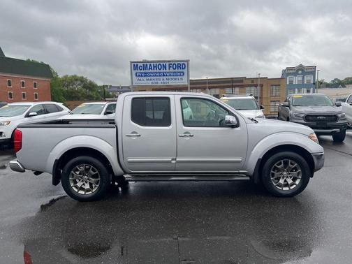 2016 Nissan Frontier SL