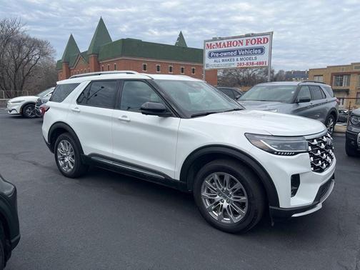 2025 Ford Explorer Platinum