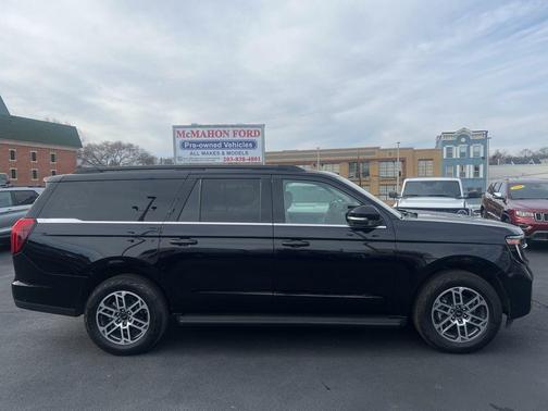 2025 Ford Expedition Max Active