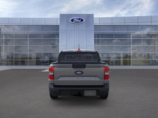 Carbonized Gray Metallic 2026 Ford Maverick Lariat